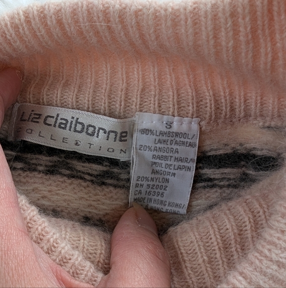 Liz Claiborne vintage Lambswool & angora sweater size S - Picture 5 of 7